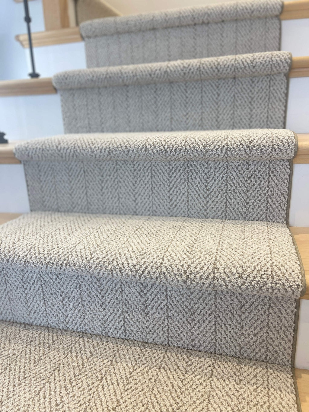 Amalfi Paradise Modern Herringbone Stair Runner