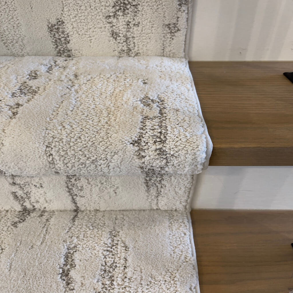 Tranquil Spirit Snowfall Pet Perfect Stair Runner