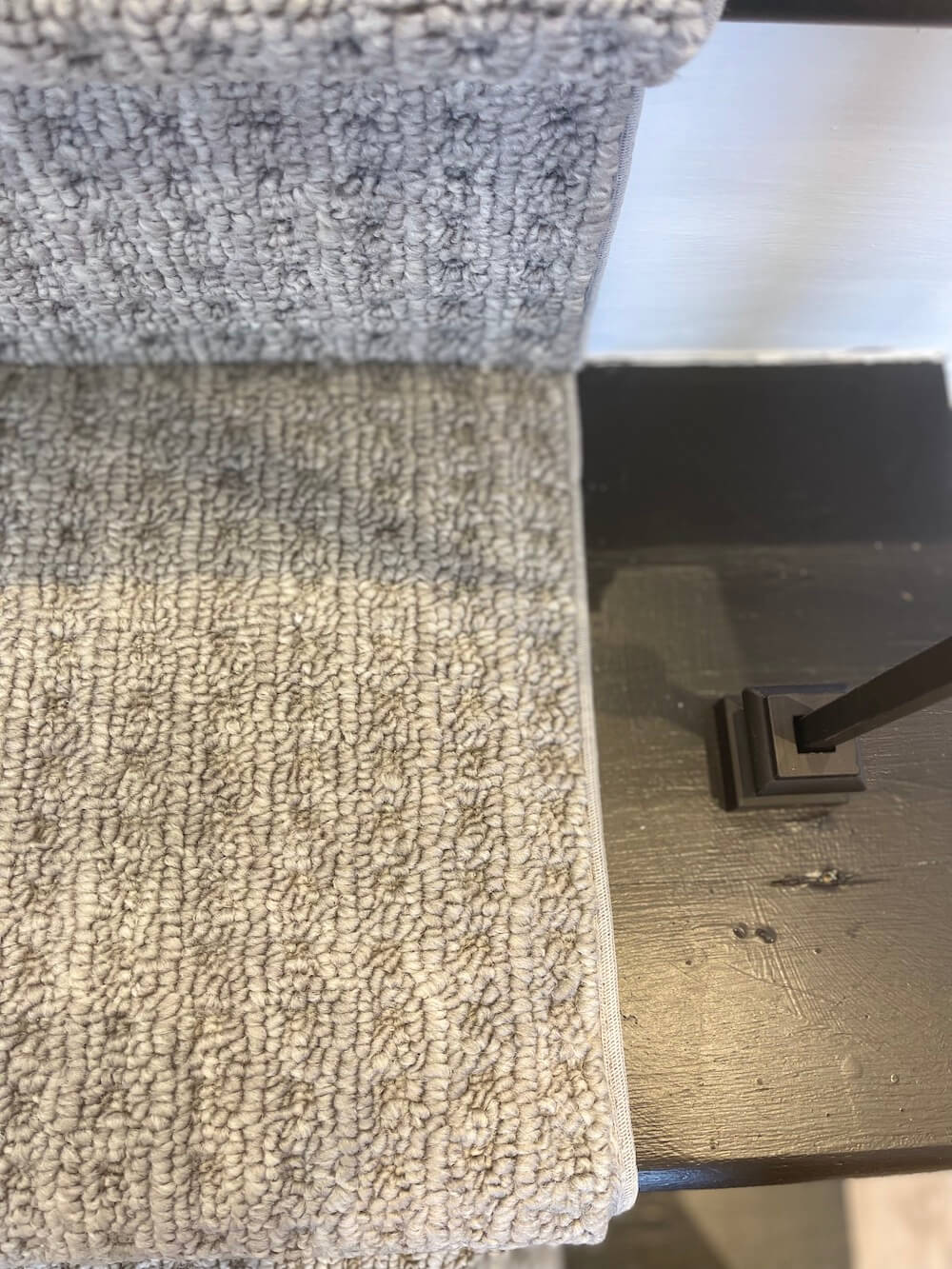 Boloria Windsor Gray Stair Runner